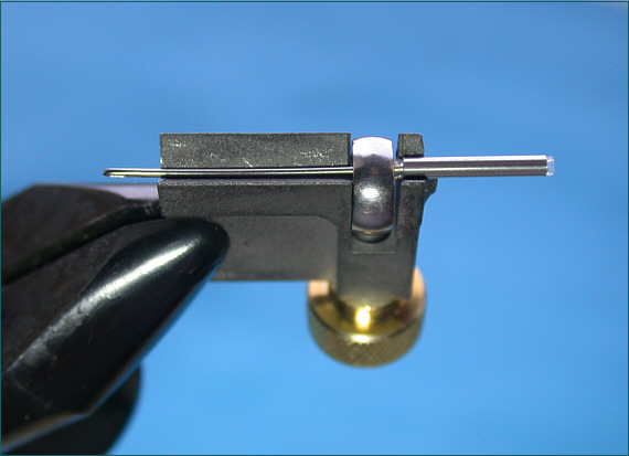 HMH Tube Fly Tool holding 10mm needle tube with pin