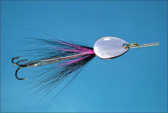 Spinhead fitted to a salmon tube fly